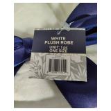Tommy Bahama Plush White Robe*New w/Tags*