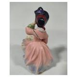 Vintage Decor & Hairbrush