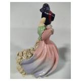 Vintage Decor & Hairbrush