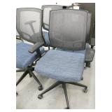 Lot of 6 Blue office chairs with mesh back