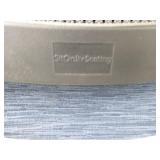 Lot of 8 stacking blue office chairs