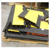 Pallet of wire/cable ramps management raceway