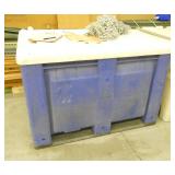 large pallet size plastic tote