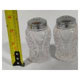 Imperial Glass "Daisy" Pattern Salt & Pepper Shakers