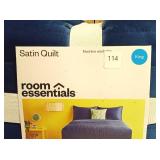 King Satin Quilt Dark Blue - Room Essentials
