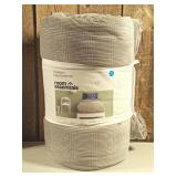 Twin/Twin Extra Long Corduroy Plaid Comforter Gray - Room Essentials