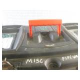 (EC1) Black & Decker 22" Plastic To...