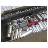 (EC1) Park Metal 21" Tool Box Full ...