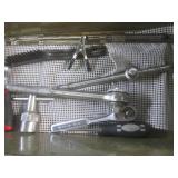 (EC1) Park Metal 21" Tool Box Full ...