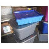 (BS) 5 Totes and Other Container wi...