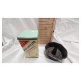 Premium Saltine Tin and Vintage Fluted Cake Pan