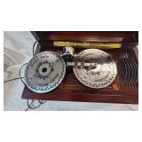 Music Box with Metal Musical Interchangeable Discs, Tested and Works