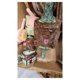 Wicker Baskets and Vintage Pictures Lot