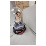 Pair of Betty Boop Figurines  Out for a Stroll and Convertible