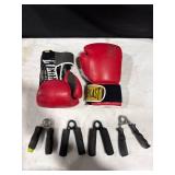 Everlast Boxing Gloves & Hand Grips