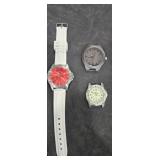 Lot of 3 Wristwatches