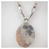 Sterling Silver Oval Agate Pendant Necklace - Beaded Edge Bezel Chain