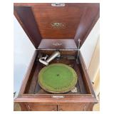 Victor Victrola Phonograph VV-X1  by Victor Talking Machine Company