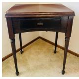 Vintage Singer Sewing Machine Model 66 in Wooden Cabinet