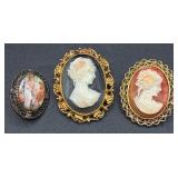 Regal Style Necklaces, Brooches, Earrings, Pendants and Bracelet