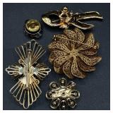 Regal Style Necklaces, Brooches, Earrings, Pendants and Bracelet