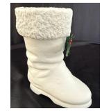 Vintage Assortment of Christmas Décor and Holiday Glasses