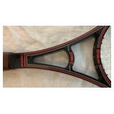 Wilson Sting 2 Tennis Racket - Graphite Large Head with Case 4.5 L4 Grip