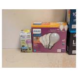 ASSORTED LIGHTBULBS