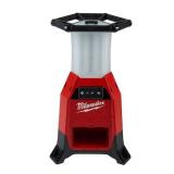 Milwaukee M18 18-Volt Lithium-Ion RADIUS Site Light (Tool-Only)