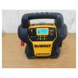 DEWALT 1600 Peak Amp Jump Starter with Digital Compressor and USB Power Bank