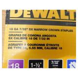 DEWALT 1-1/2 in. x 7/32 in. 18-Gauge Glue Collated Bright Steel Staples (3,000 per Box)