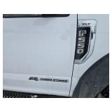 2021 Ford F-550 Super Duty 4WD Box Truck