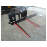Skid Steer Bale Spear   BS-12-2500G  New condition.