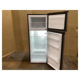 Vissani 7.1 cu. ft. Top Freezer Refrigerator in Stainless Steel Look Model # MDFF7SS (Used,Minor Transit Damage See Photos)