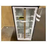 Vissani 7.1 cu. ft. Manual Defrost Convertible Upright Freezer in Stainless Steel Look Model # MDUFC7SS4 (Door Is Not Connected Due To Transit Damage, See Photos)