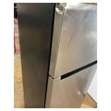 Vissani 7.2 cu. ft. Top Freezer Refrigerator in Fingerprint Resistant Stainless Steel Look Model # MDTF7SSES4 (Transit Damage, See Photos)