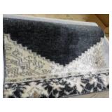 Ernest Runner 30 x 94"...