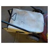 Murray - Lawnmower-works but needs ...