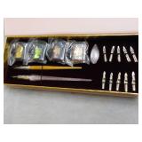 Daveliou Calligraphy Set...