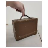 Vintage Arvin Eight Transistor Portable Radio with Handle