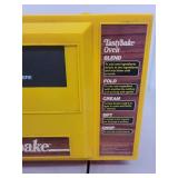 Vintage Tastybake Duncan Hines Electric Toy Oven