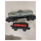 Group of 5 Lionel Lines Vintage Model Train Cars Including Sunoco Tank Cars