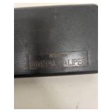 Electronic Digital Caliper 0-150mm with Case