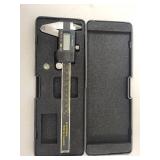 Electronic Digital Caliper 0-150mm with Case