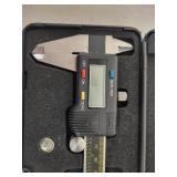 Electronic Digital Caliper 0-150mm with Case