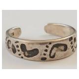 Sterling Silver Adjustable Ring with Footprint Design