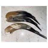 Vintage Bird-Carved Horn Pair - Handcrafted Decorative Horn Sculptures