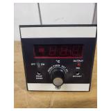 Digital Temperature Controller Panel Mount with Display and Adjustment Knob
