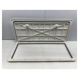 TH MARINE ACCESS HATCH