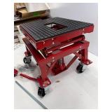 EXTREME MAX HYDRAULIC MOTORCYCLE LIFT